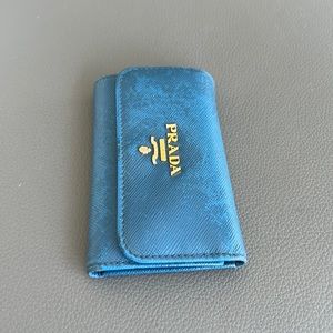 Authentic Prada Tiffany Blue Six Key Holder / Wallet